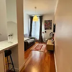 2 Bedrooms Cosy Appartement