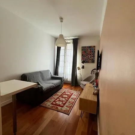 Apartment 2 Bedrooms Cosy *